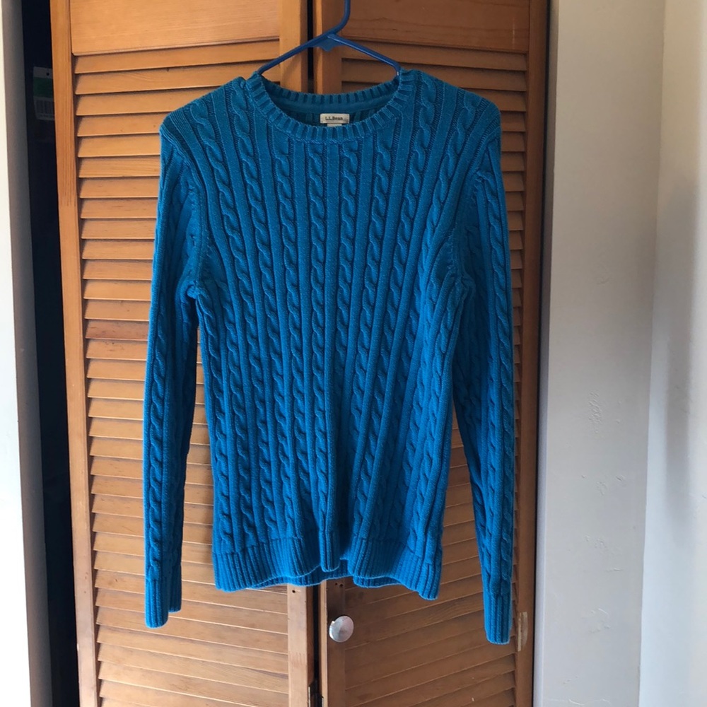 Ll bean blue cable knit sweater
